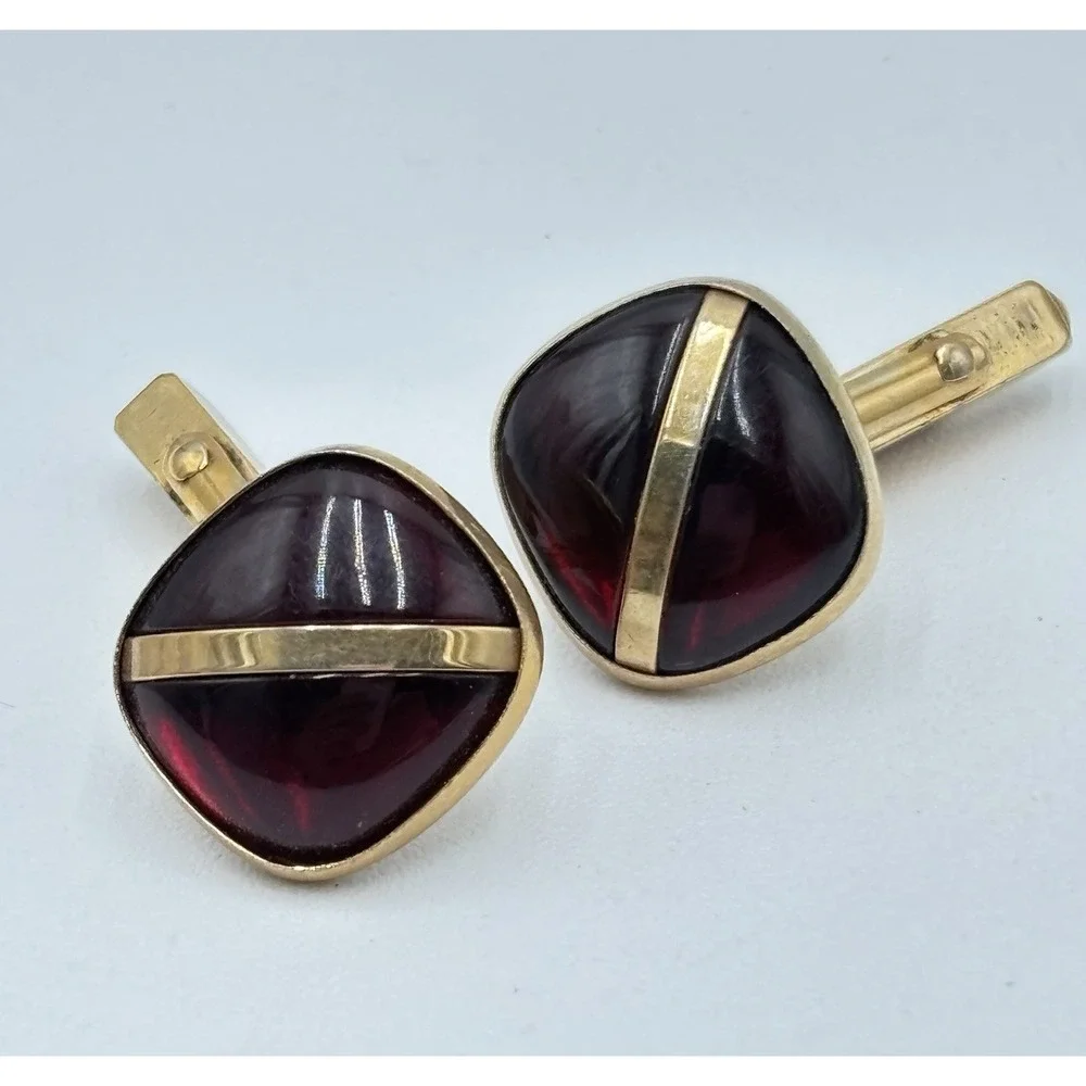 Swank Vintage Cufflinks Gold Tone Burgundy Cabochon Glass Mens Mid Century Retro